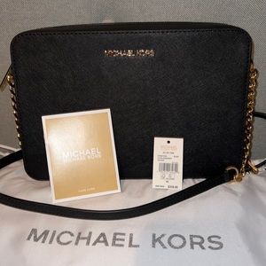 Michael Kors Jet Set Leather Crossbody